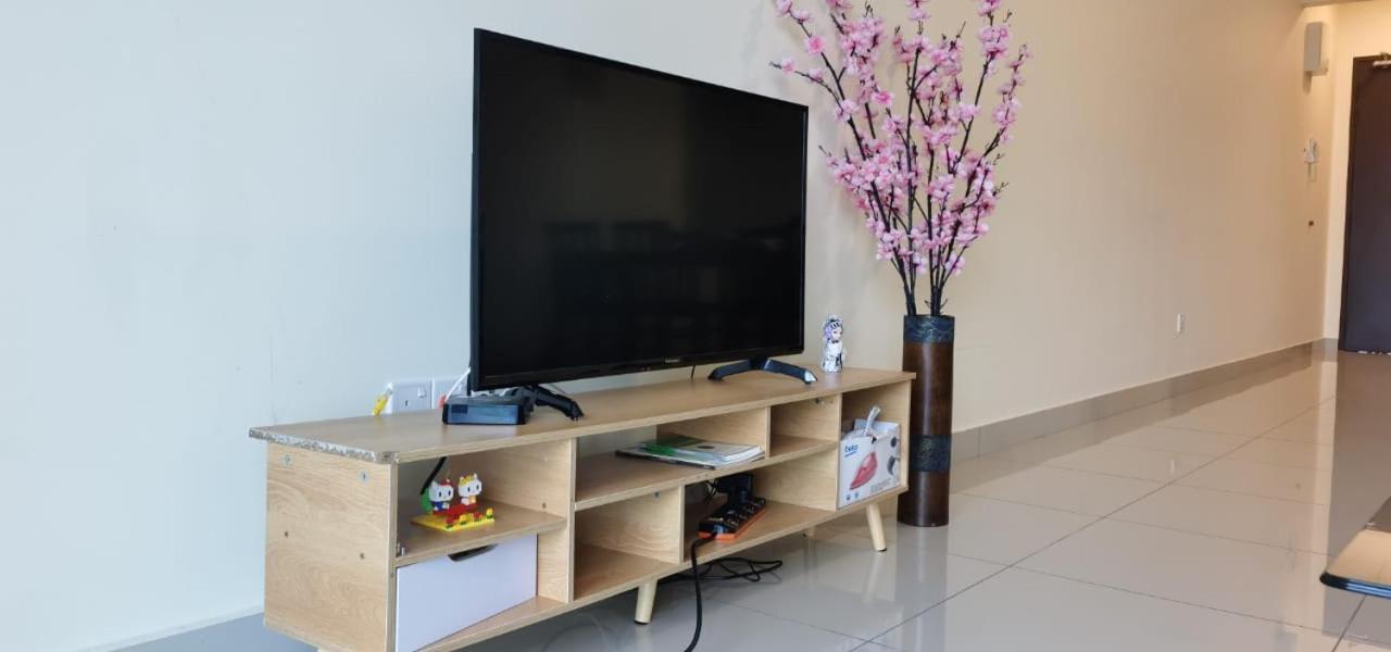 Landmark Residence 2 Service Apartment 5Min To Mrt 20Min To Kl Каджанг Номер фото